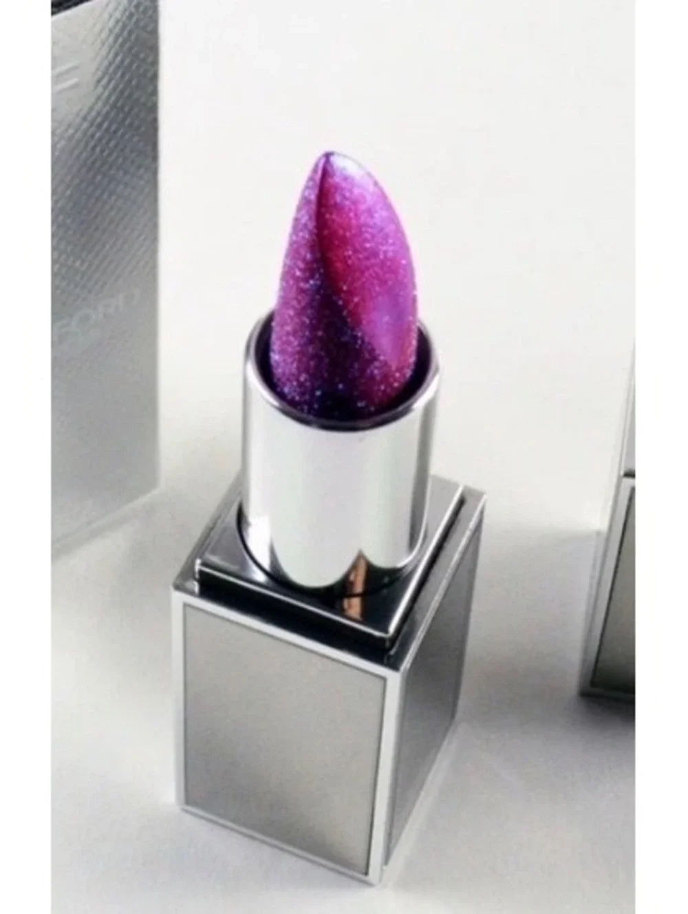 Tom Ford shade 08